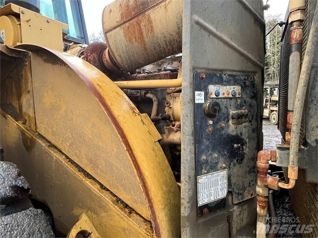 CAT 980G Gumikerekes homlokrakodók