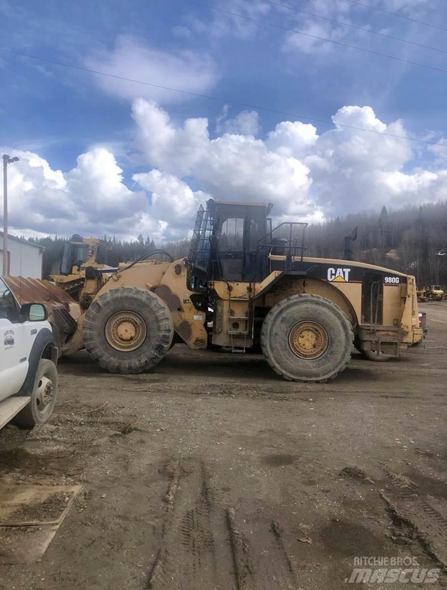 CAT 980G lánctalpas dózerek