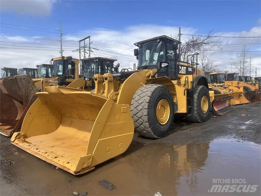 CAT 980K Gumikerekes homlokrakodók