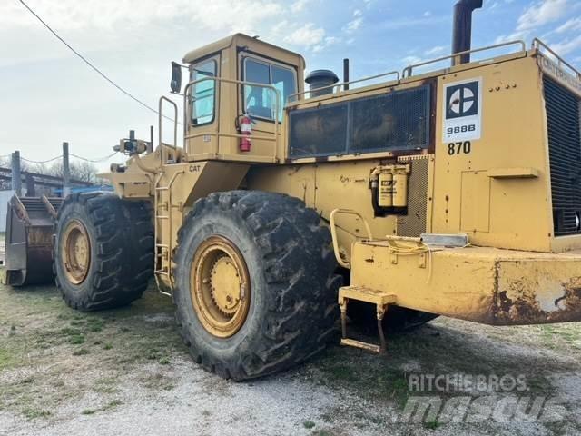 CAT 988B Gumikerekes homlokrakodók