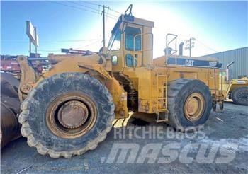 CAT 988F Gumikerekes homlokrakodók