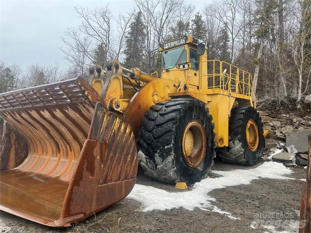 CAT 992D Gumikerekes homlokrakodók