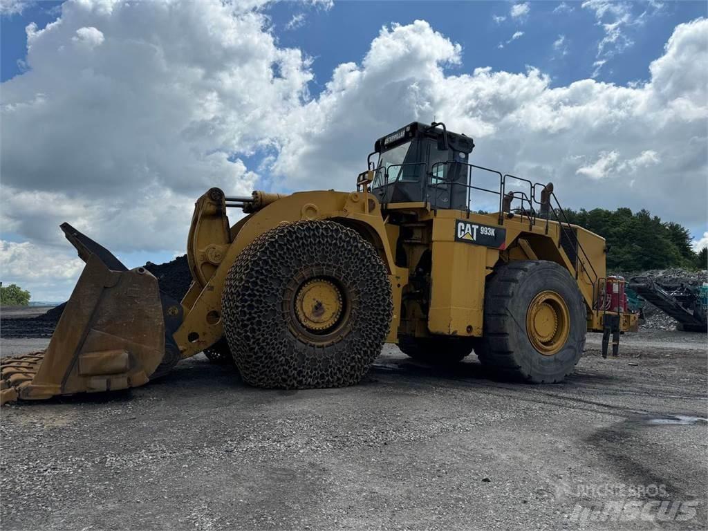 CAT 993K Gumikerekes homlokrakodók