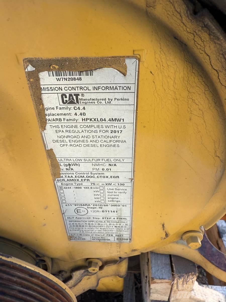 CAT C4.4 Motorok