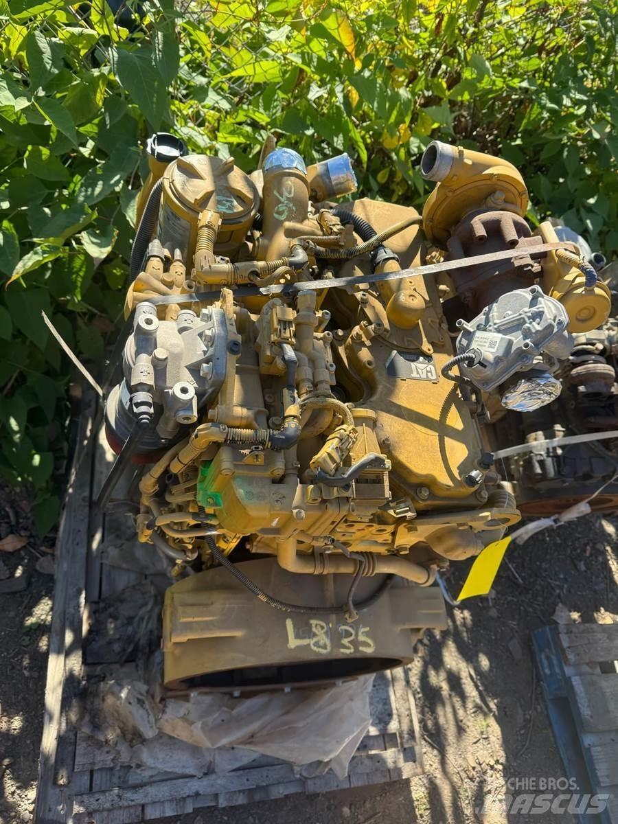 CAT C4.4 Motorok