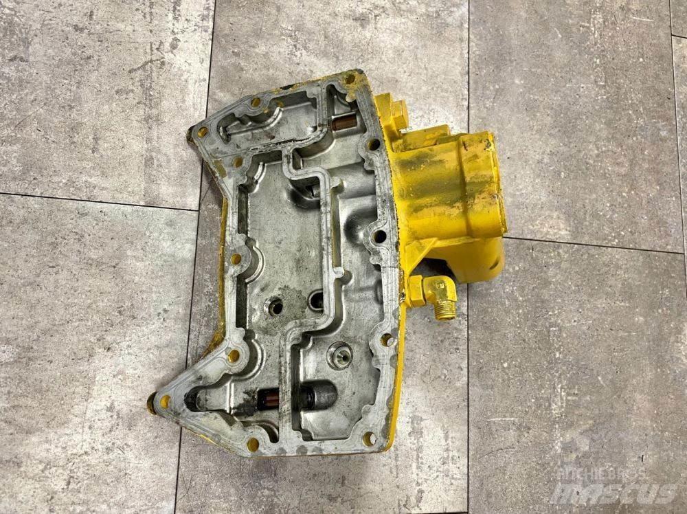 CAT C9 Motorok