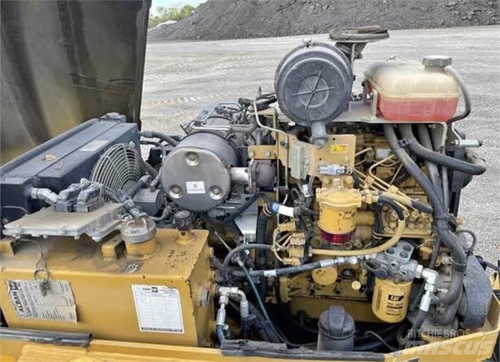 CAT CB34B Egydobos hengerek