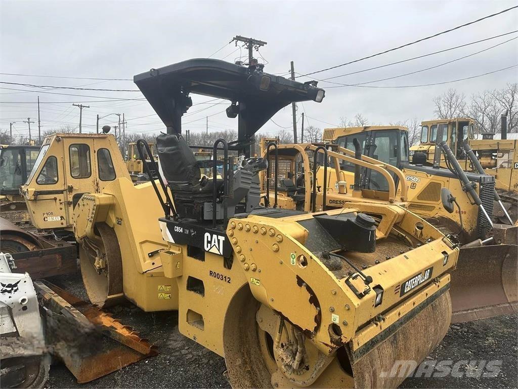 CAT CB54 Egydobos hengerek