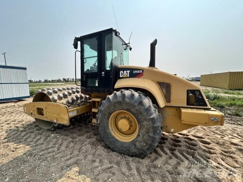 CAT CP563E Talajtömörítő gépek