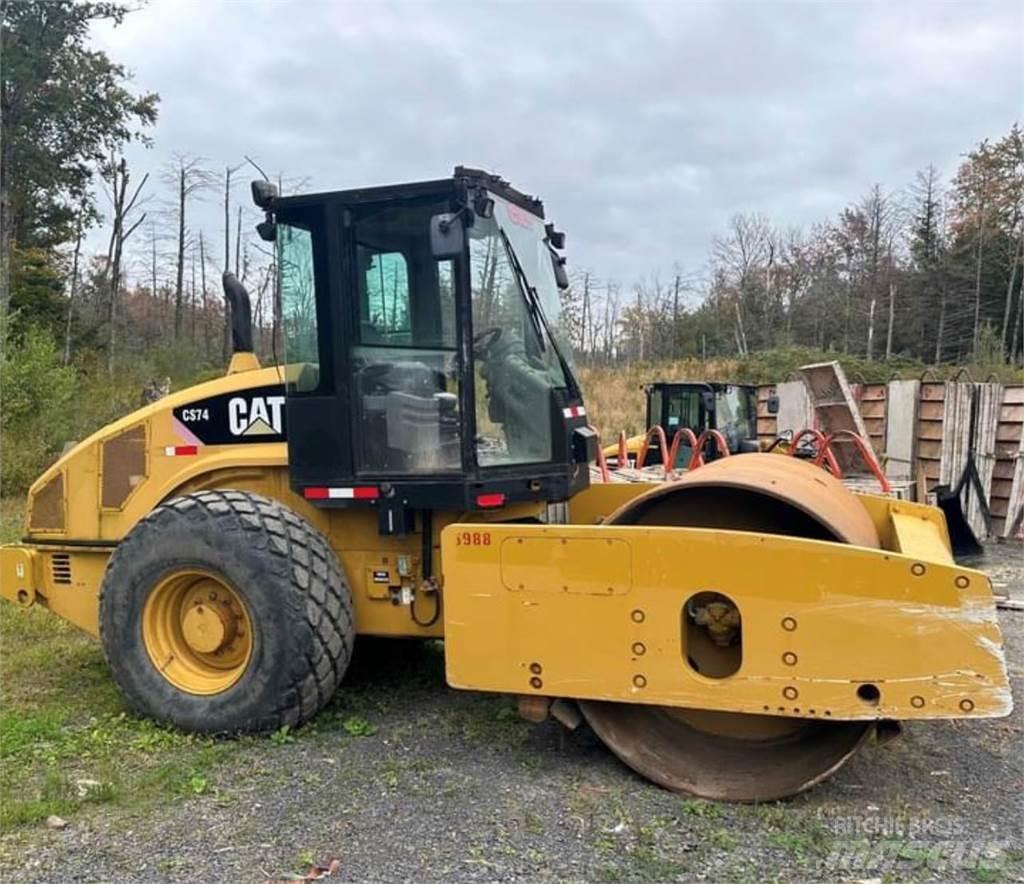 CAT CS74 Egydobos hengerek