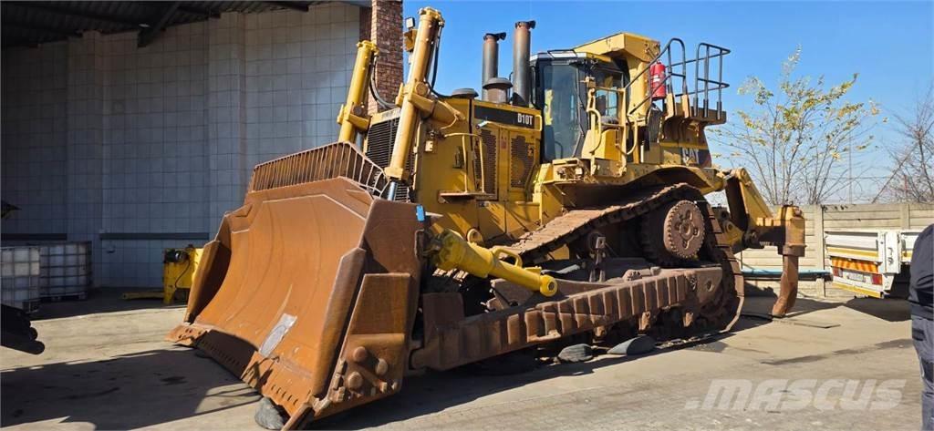 CAT D10T lánctalpas dózerek