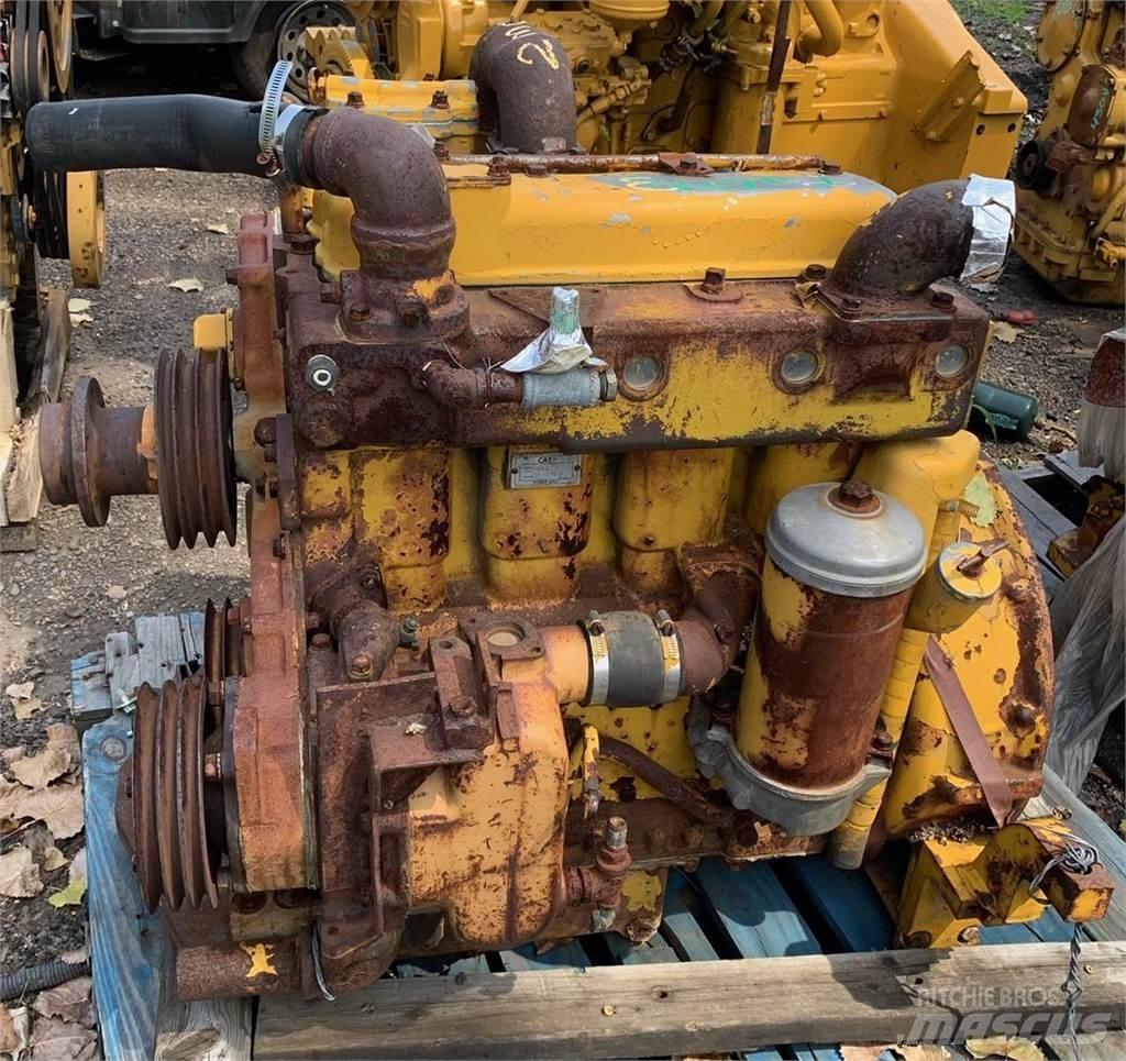 CAT D330 Motorok