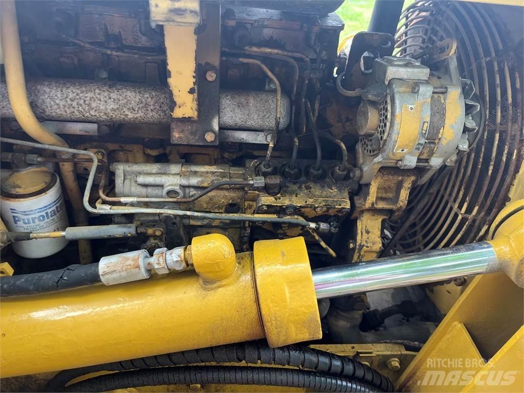 CAT D3B lánctalpas dózerek