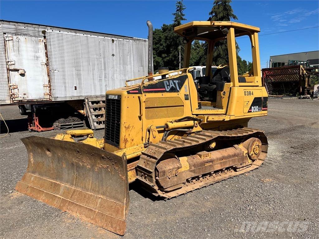 CAT D3G XL lánctalpas dózerek