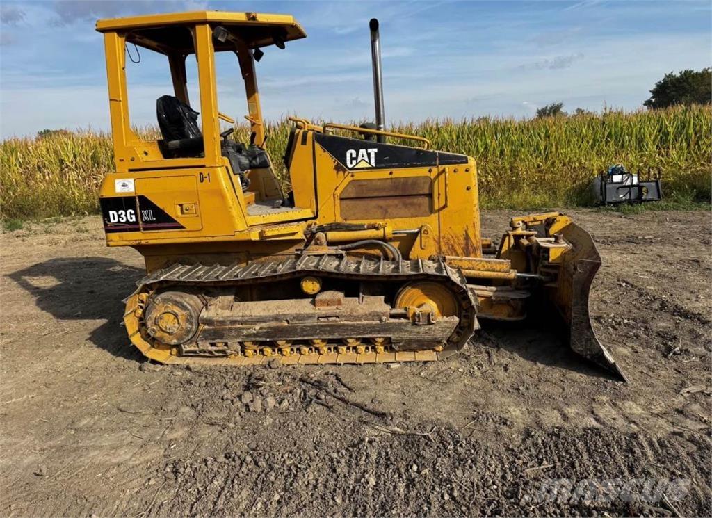 CAT D3G XL lánctalpas dózerek