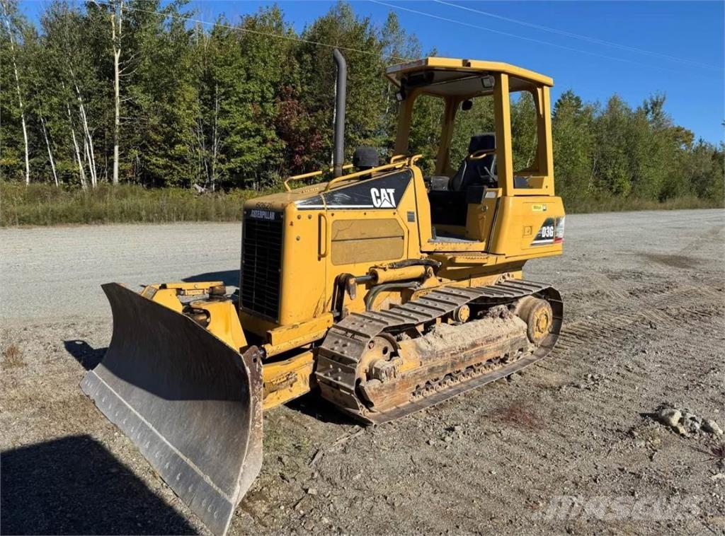 CAT D3G XL lánctalpas dózerek