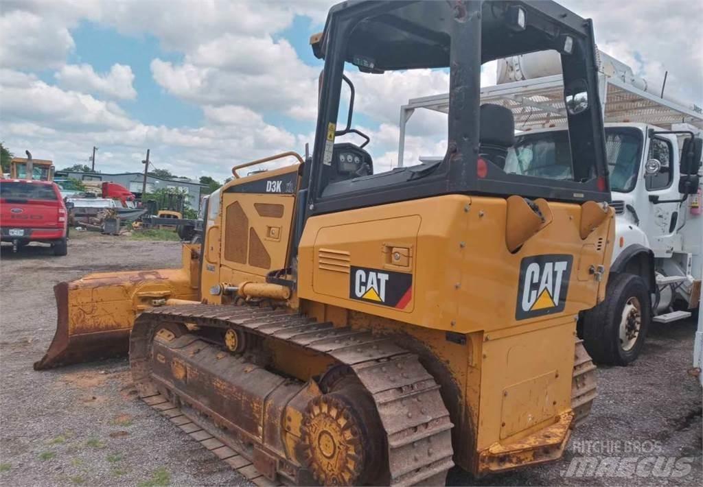 CAT D3K XL lánctalpas dózerek