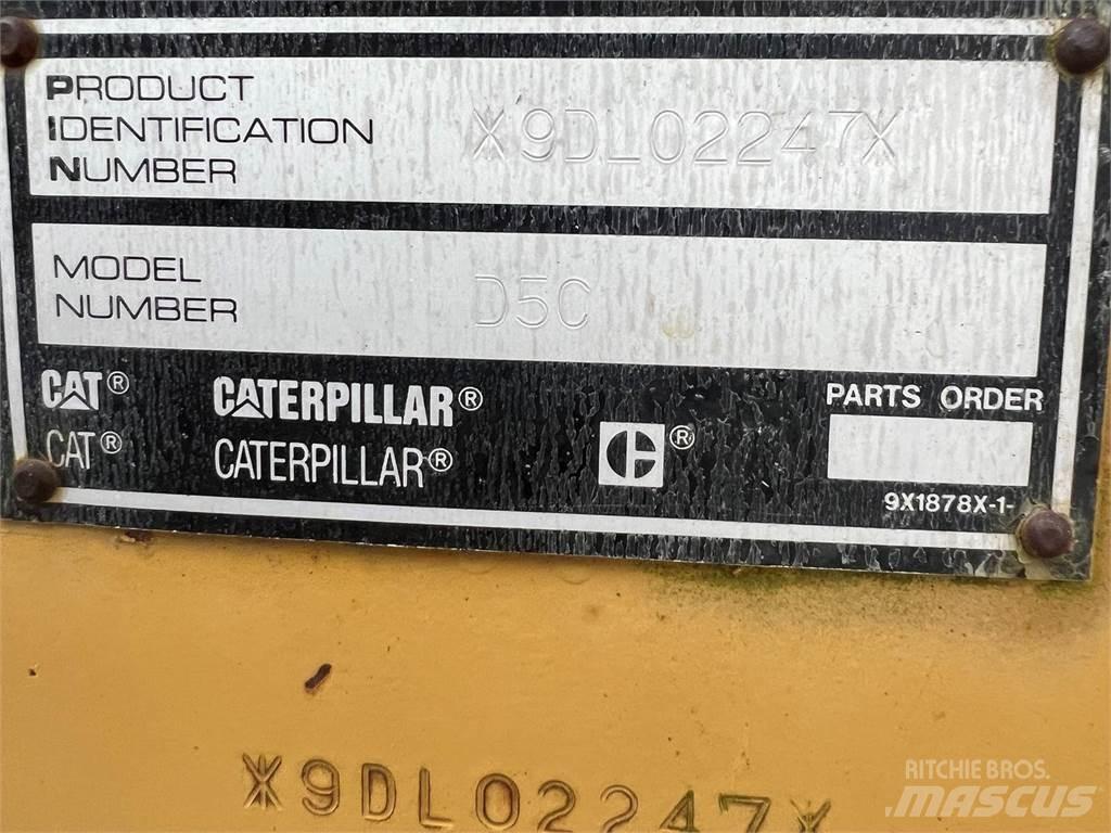 CAT D5C lánctalpas dózerek