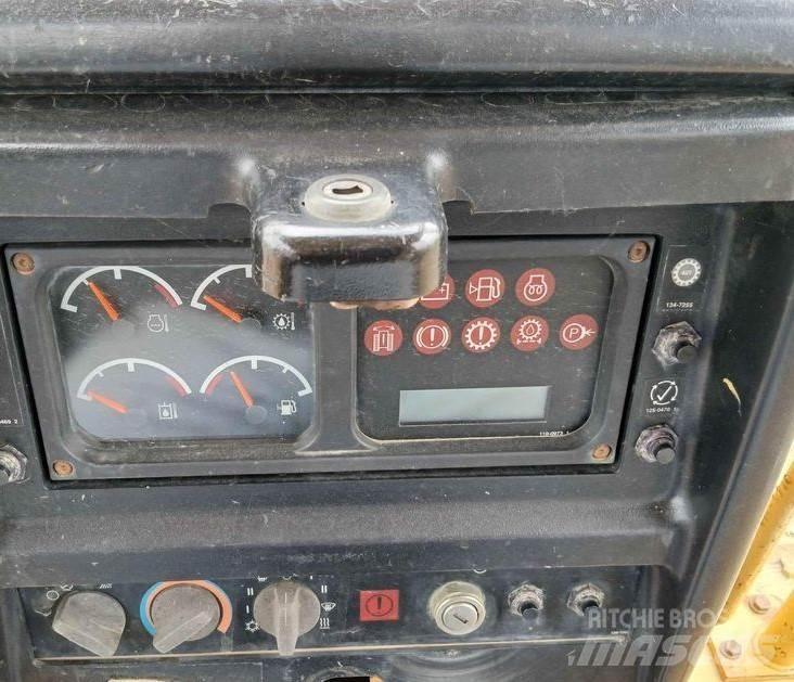 CAT D5M lánctalpas dózerek