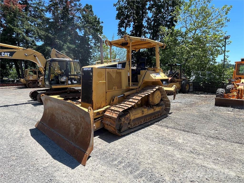 CAT D5N lánctalpas dózerek