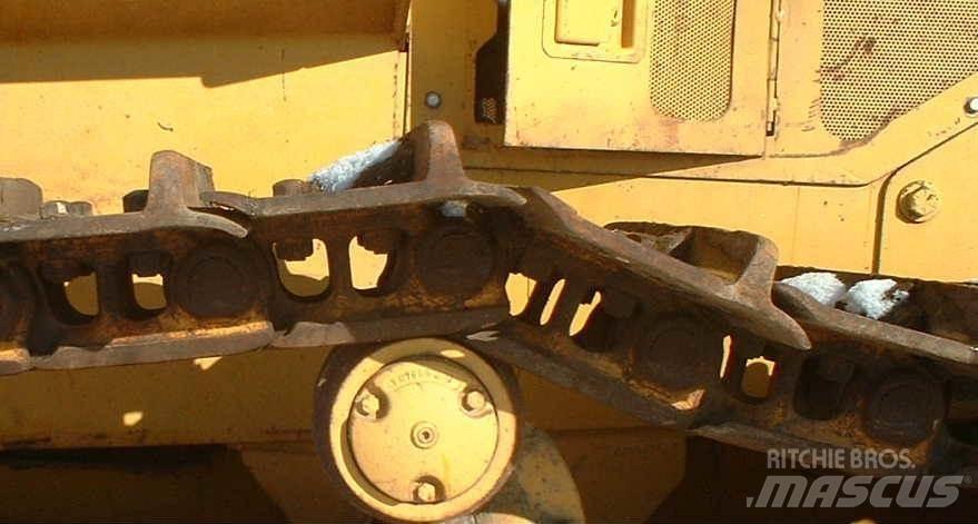 CAT D6C Lánctalpak, láncok és futóművek