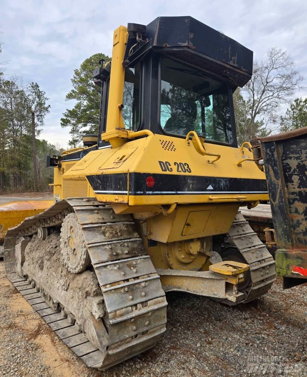 CAT D6M XL lánctalpas dózerek