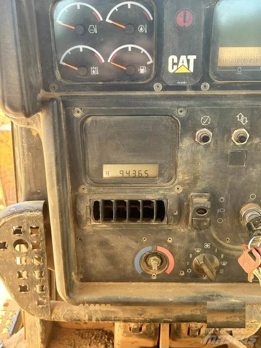 CAT D6N XL lánctalpas dózerek