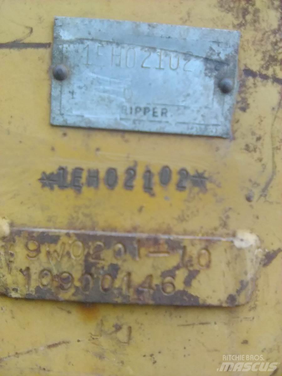 CAT D6R Réthasogatók