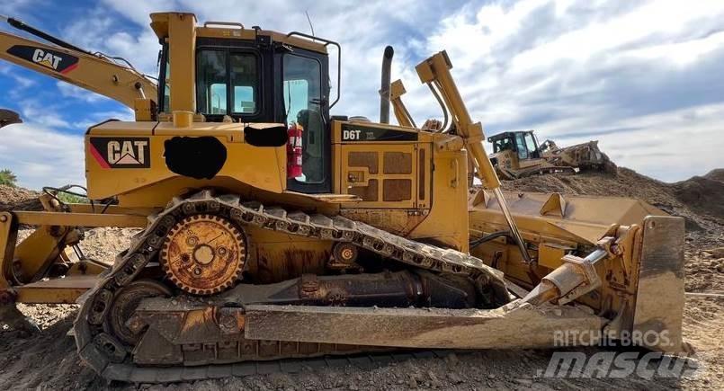 CAT D6T lánctalpas dózerek