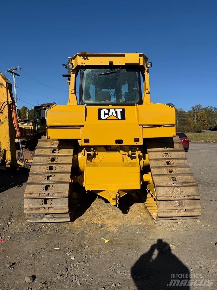 CAT D6T lánctalpas dózerek