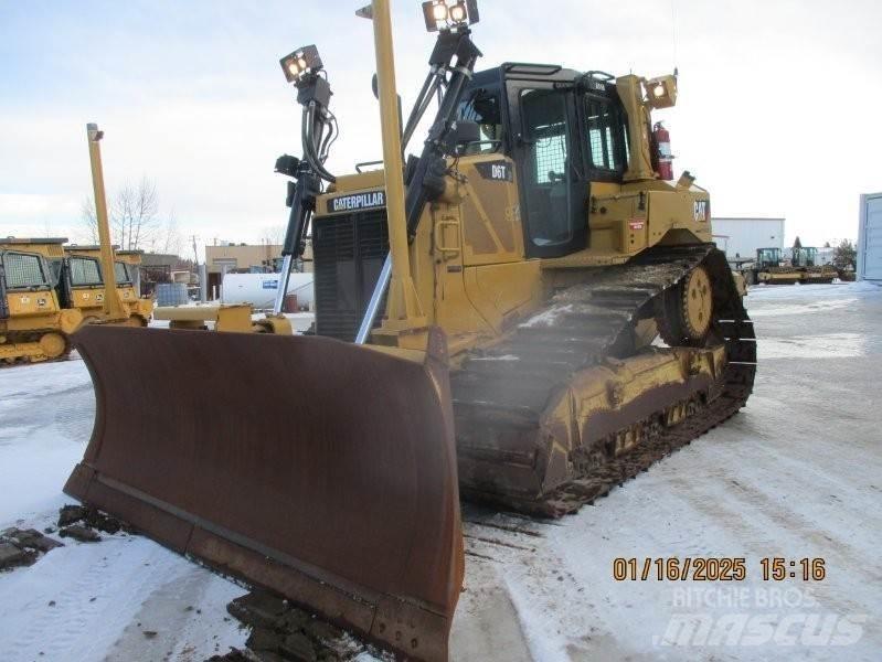 CAT D6T lánctalpas dózerek
