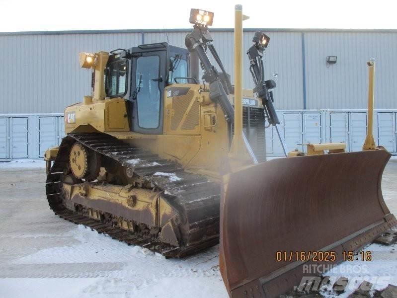 CAT D6T lánctalpas dózerek