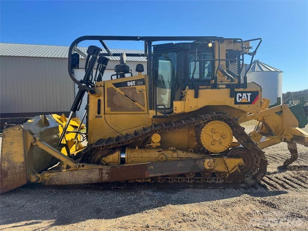 CAT D6T XW lánctalpas dózerek