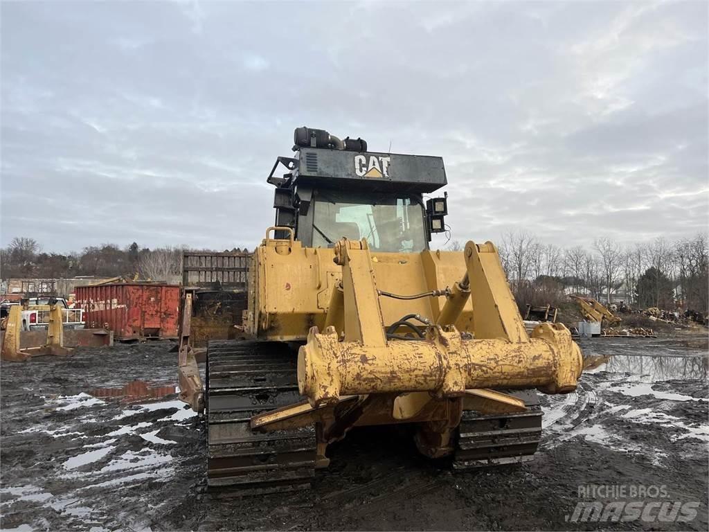 CAT D7E lánctalpas dózerek