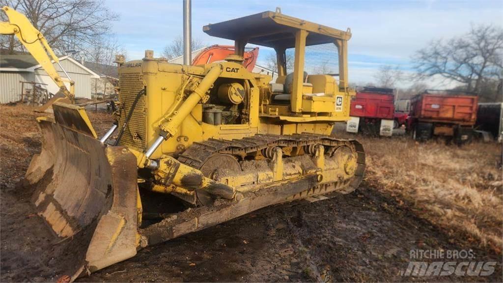 CAT D7F lánctalpas dózerek