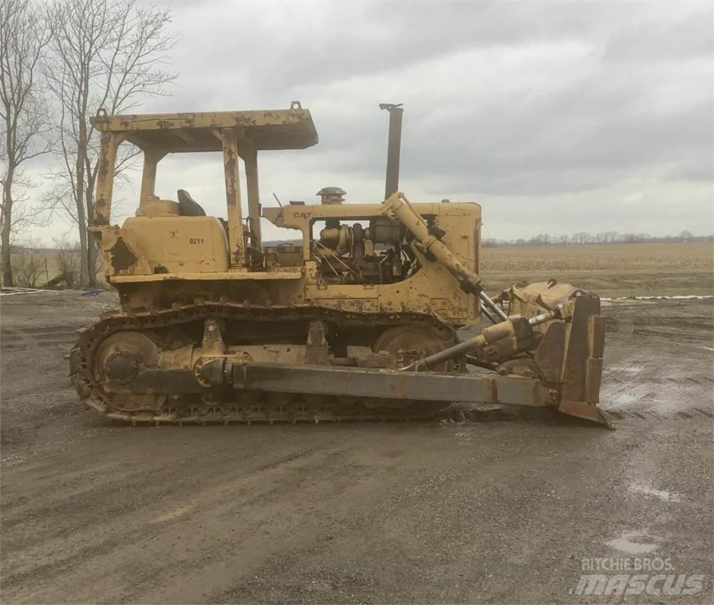 CAT D7F lánctalpas dózerek