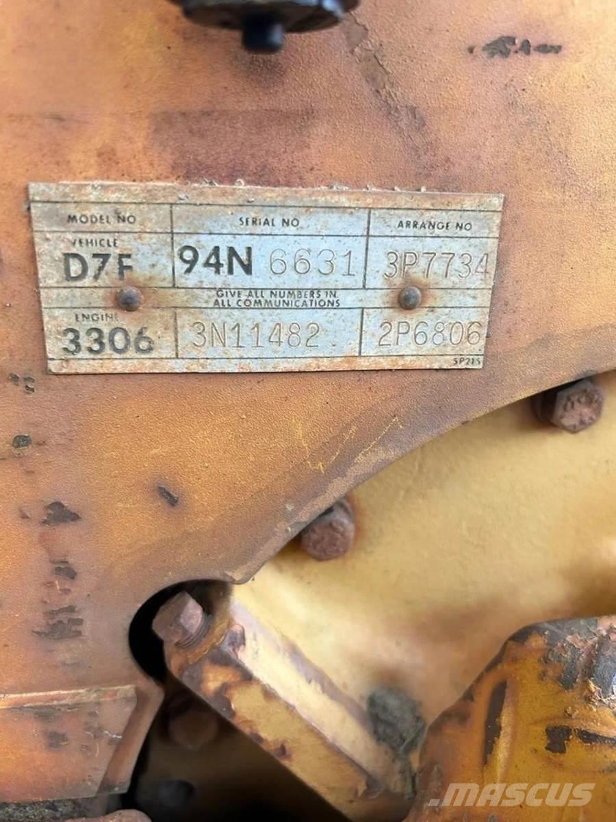CAT D7F lánctalpas dózerek