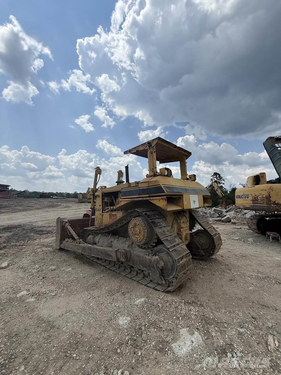 CAT D7H lánctalpas dózerek