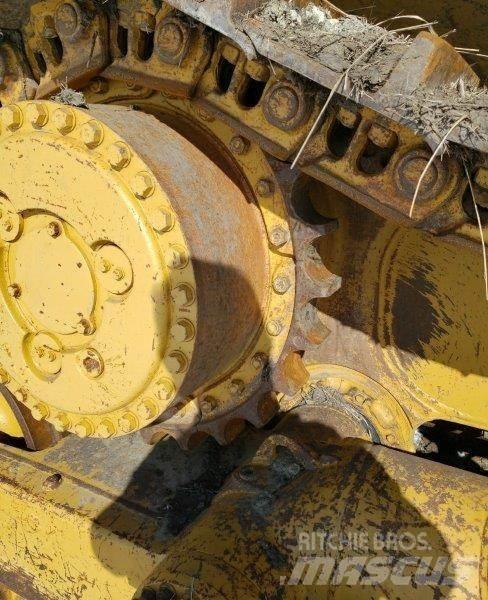 CAT D7R lánctalpas dózerek