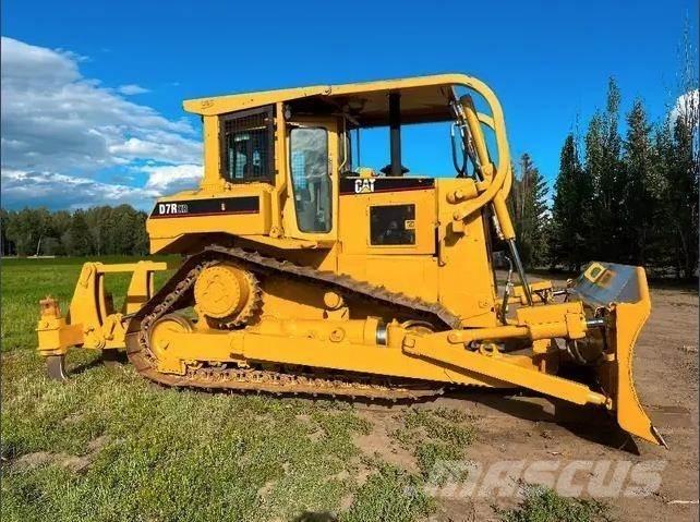 CAT D7R XR lánctalpas dózerek