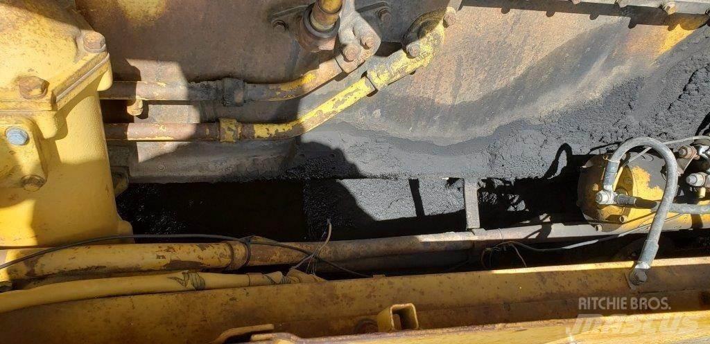 CAT D8H lánctalpas dózerek