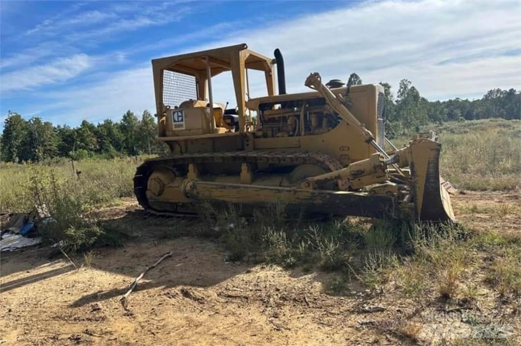 CAT D8H lánctalpas dózerek