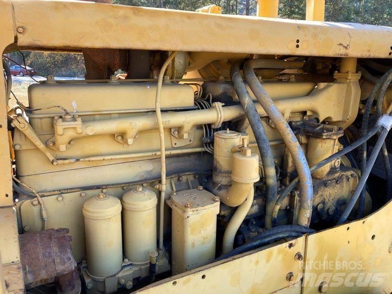 CAT D8H lánctalpas dózerek