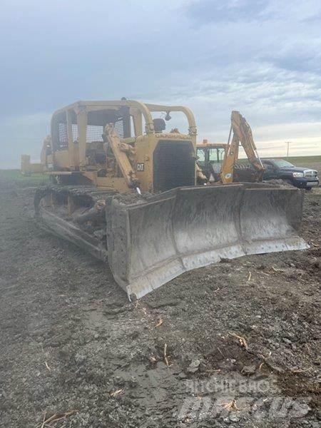 CAT D8H lánctalpas dózerek