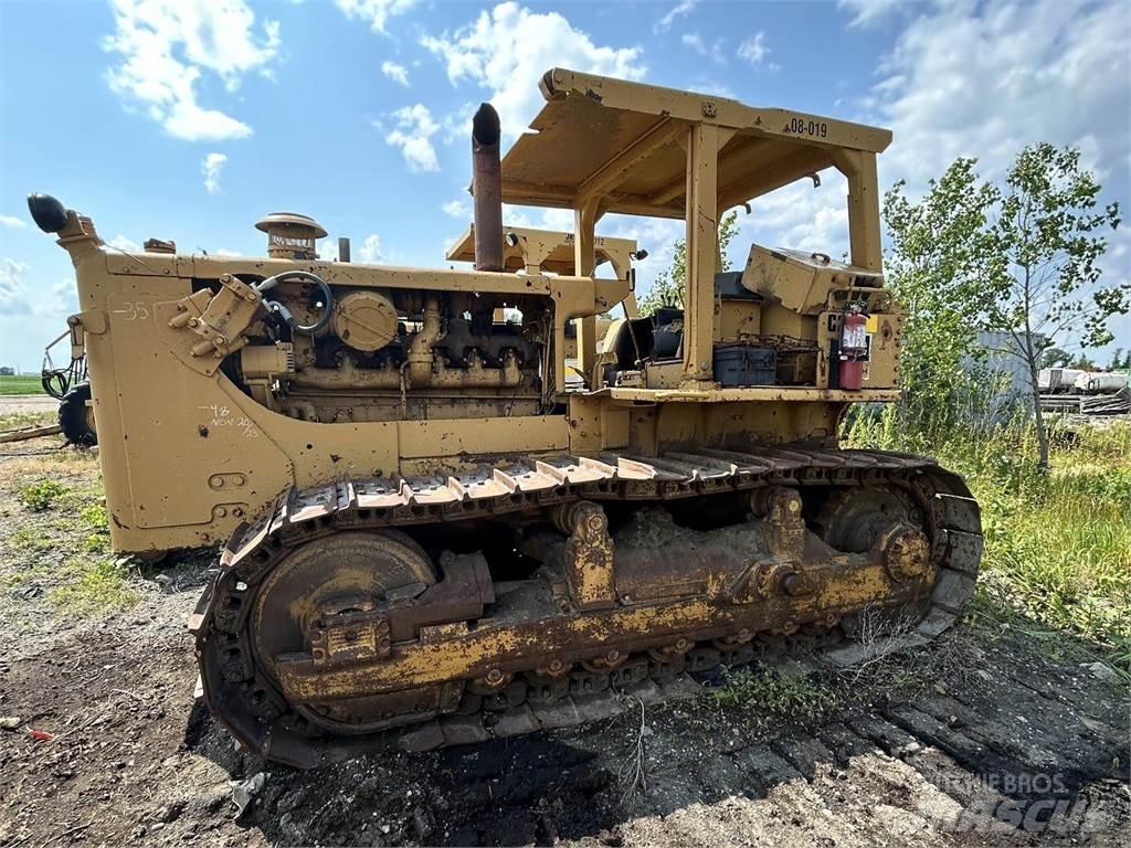 CAT D8H lánctalpas dózerek