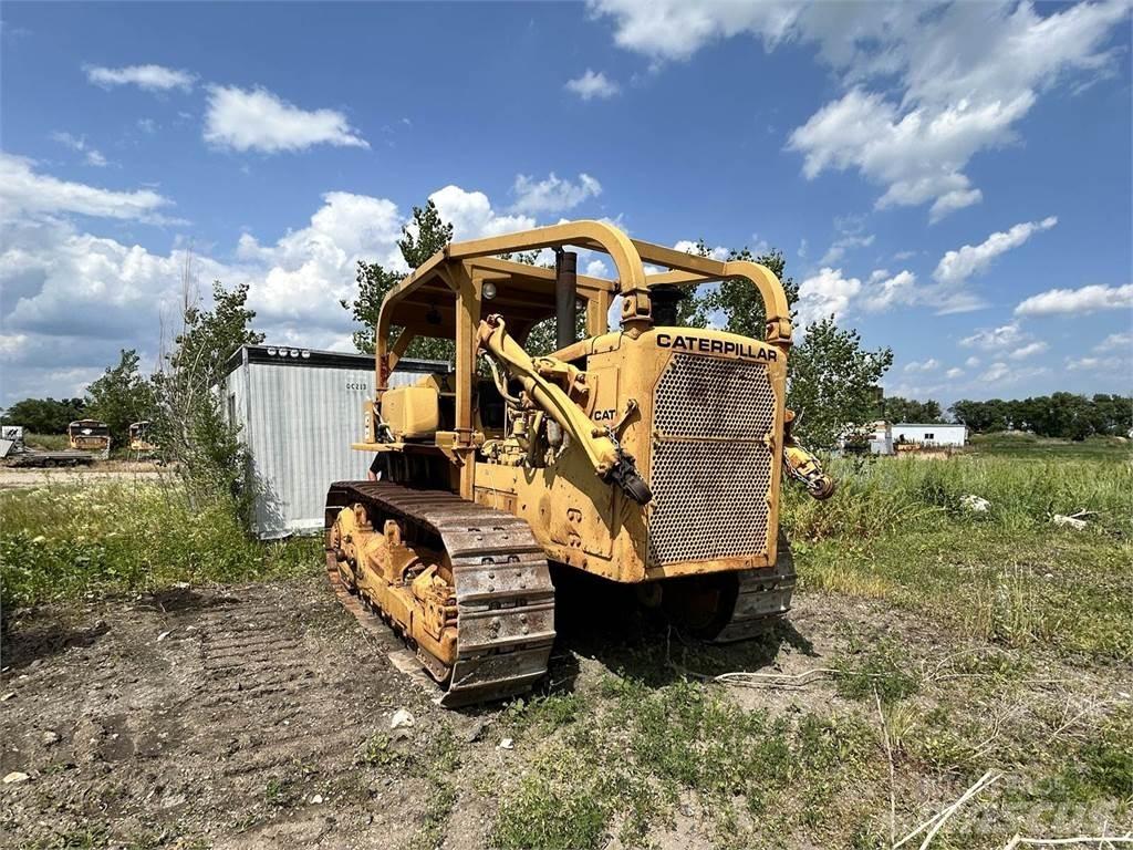 CAT D8H lánctalpas dózerek