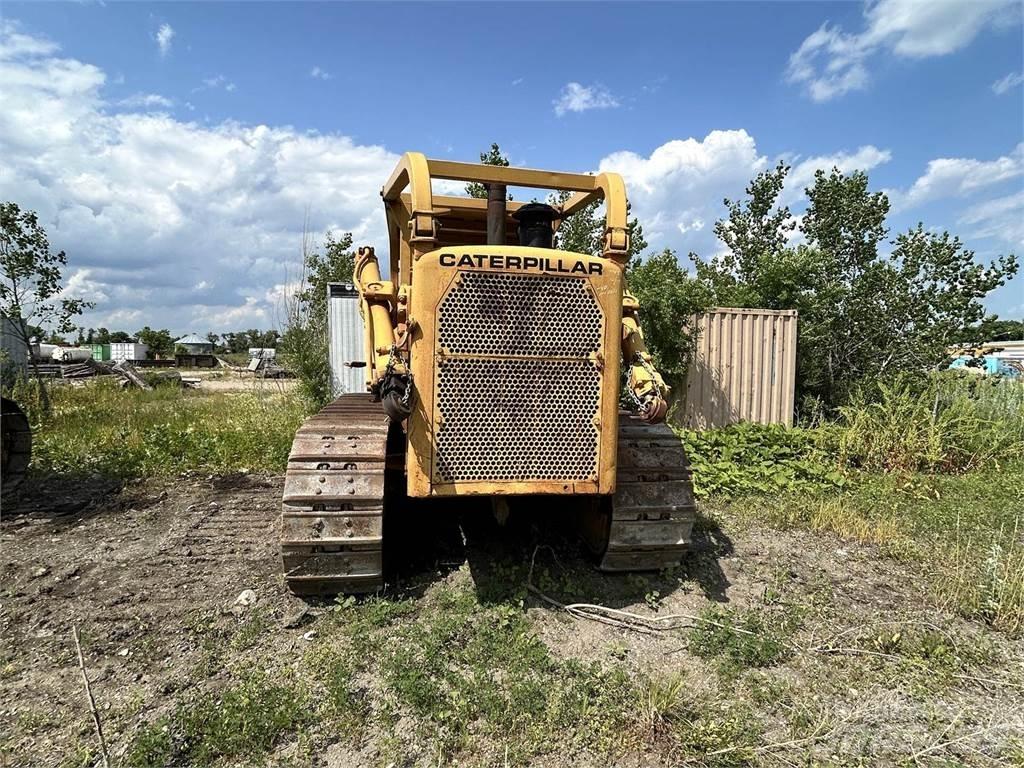CAT D8H lánctalpas dózerek