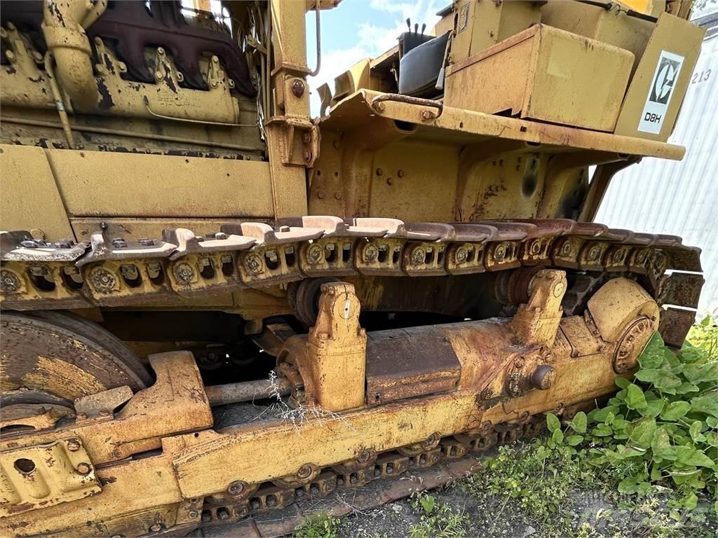 CAT D8H lánctalpas dózerek
