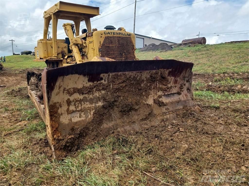 CAT D8K lánctalpas dózerek
