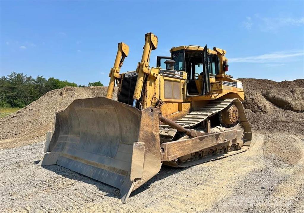 CAT D8N lánctalpas dózerek